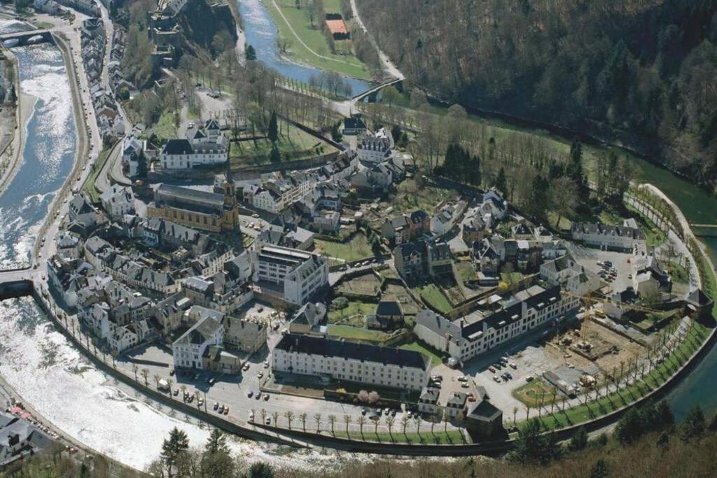 Les Maulau'X Villa Sberchamps Екстериор снимка